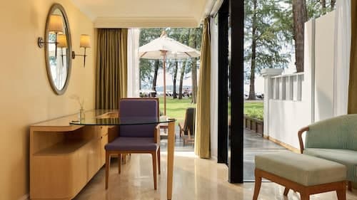 Dusit Thani Laguna Phuket
