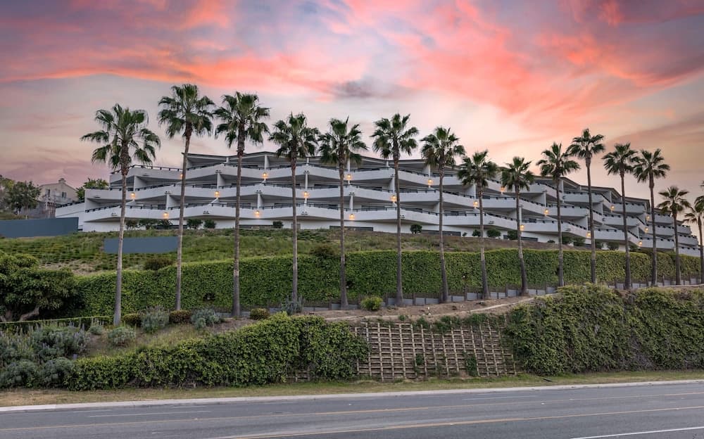 The Encinitan Hotel & Suites