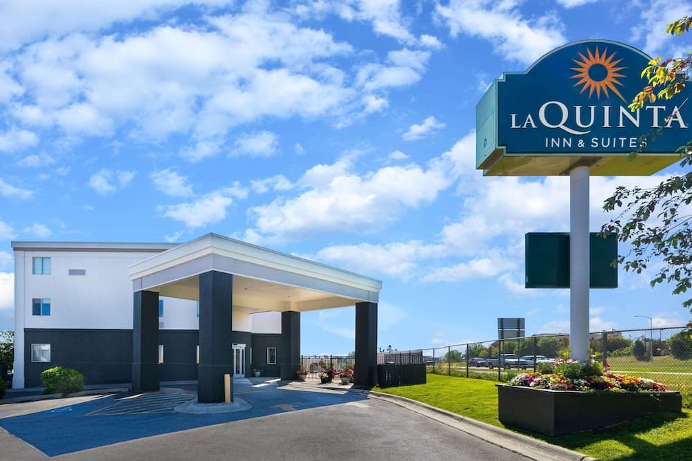La Quinta Inn & Suites by Wyndham Helena