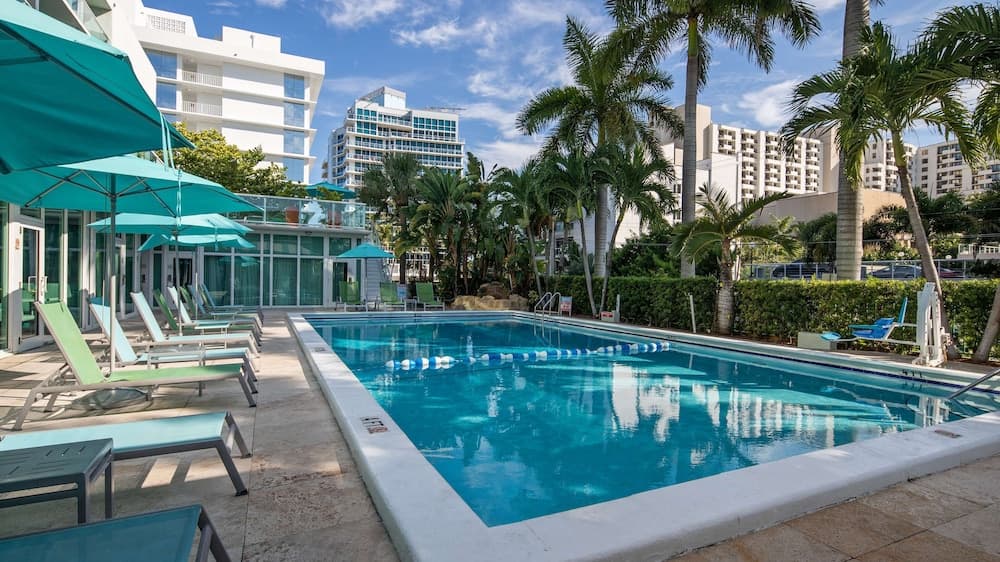 Best Western Plus Oceanside Inn