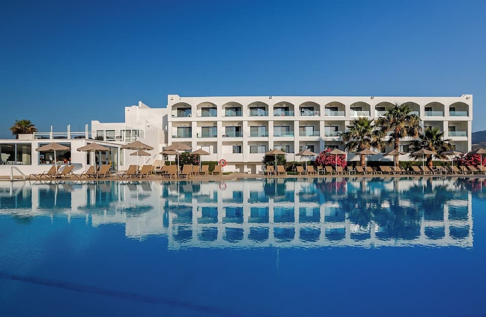Aeolos Beach Hotel