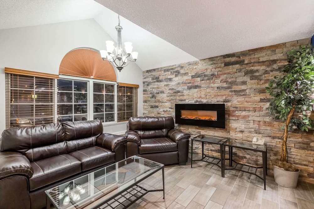 Microtel Inn & Suites by Wyndham Sioux Falls