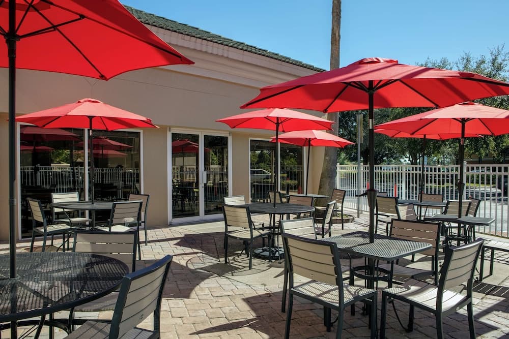 Hampton Inn Orlando/Lake Buena Vista