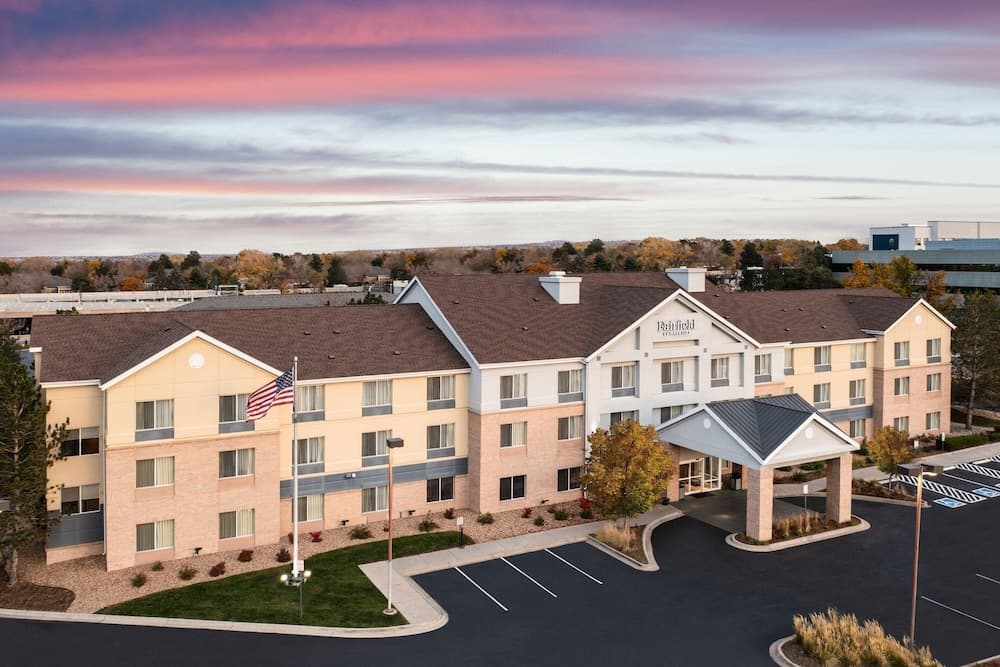 Fairfield Inn and Suites by Marriott Denver Aurora/ Medical Center