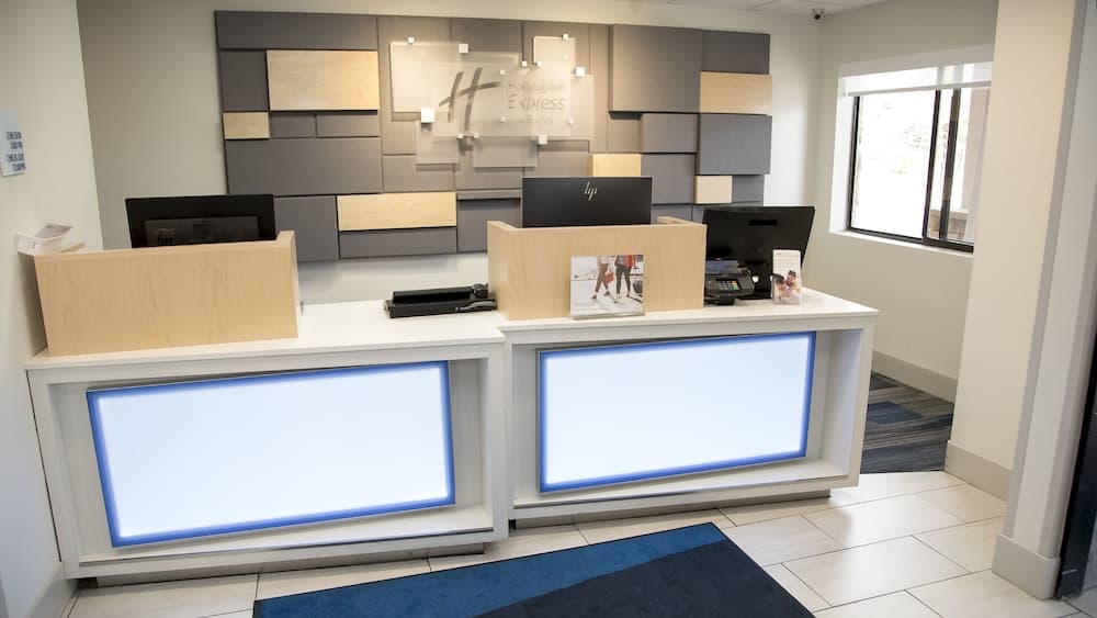 Holiday Inn Express & Suites Colorado Springs North by IHG
