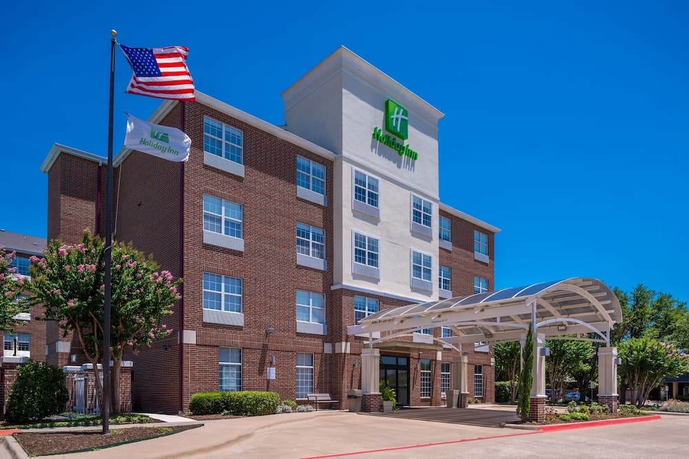 Holiday Inn & Suites Dallas-Addison by IHG