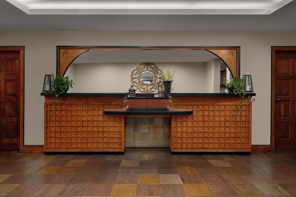 Larkspur Landing Extended Stay Suites Renton