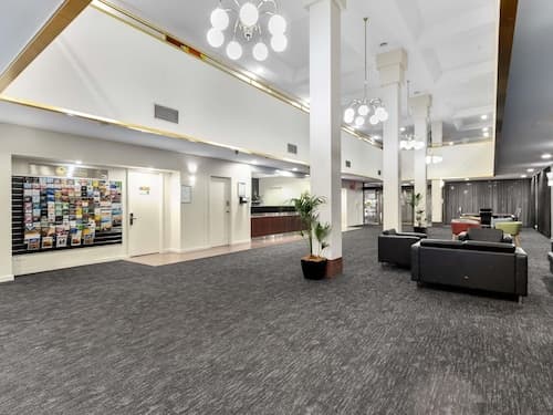 Mantra Meridien Adelaide