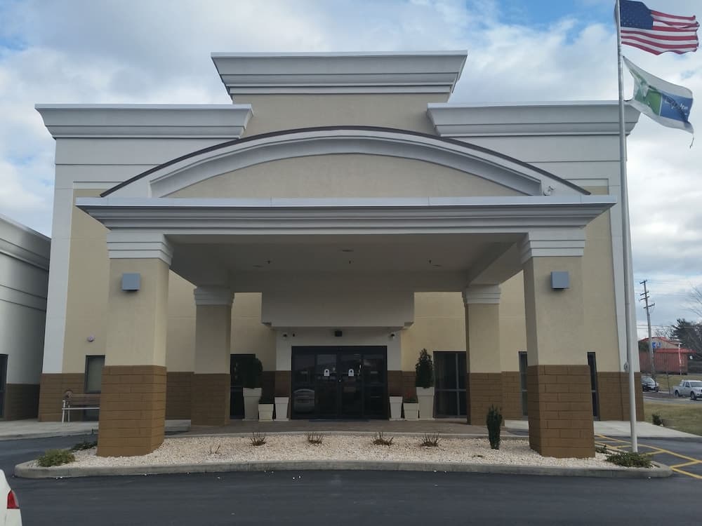 Holiday Inn Express Edgewood-Aberdeen-Bel Air by IHG