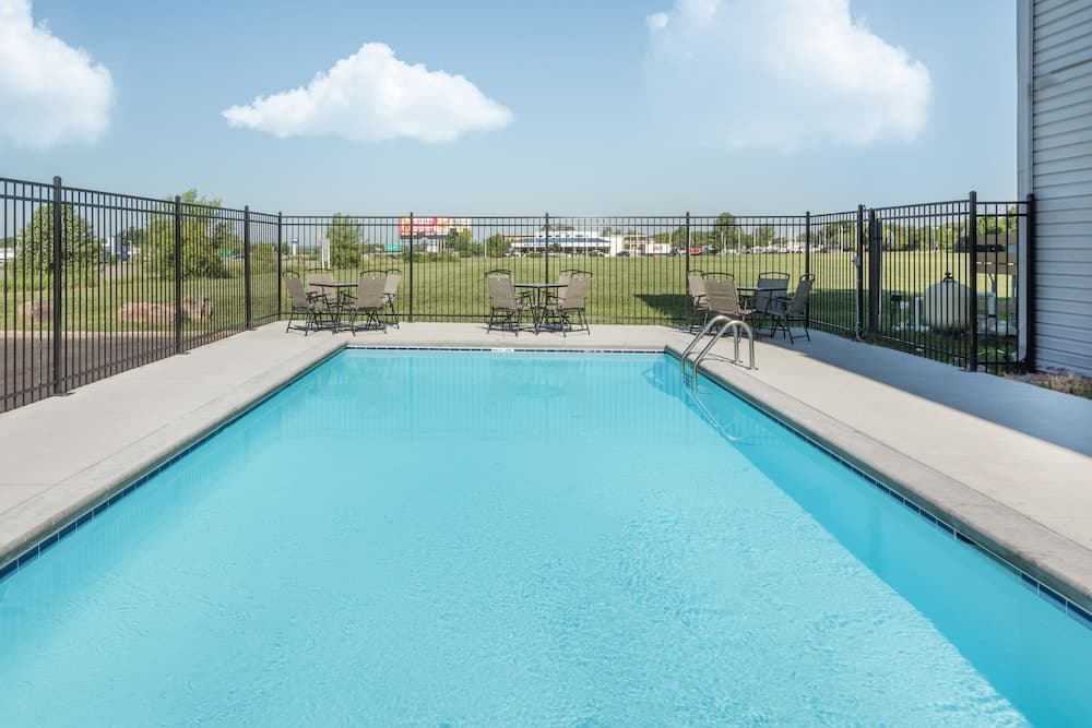 Sonesta Essential Hotels Blue Springs