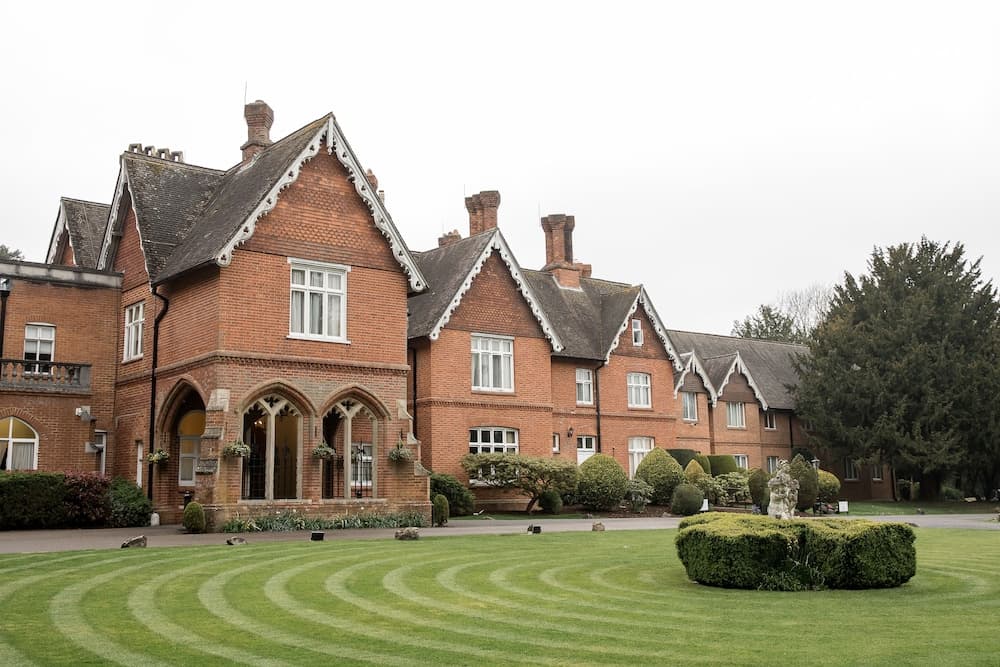 Konaklama yerinin ön cephesi