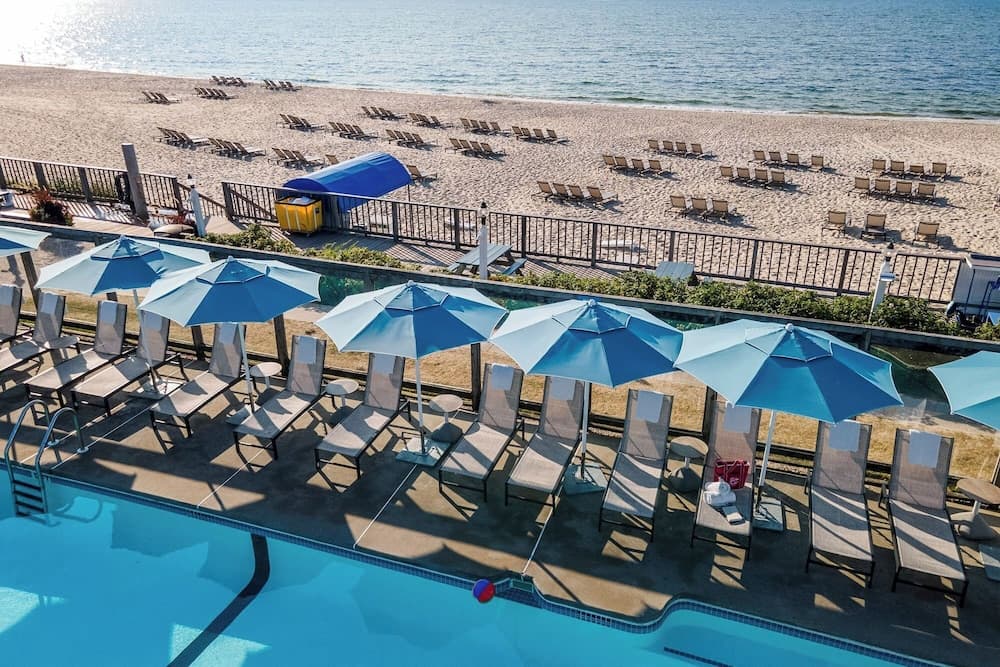 Blue Water Resort