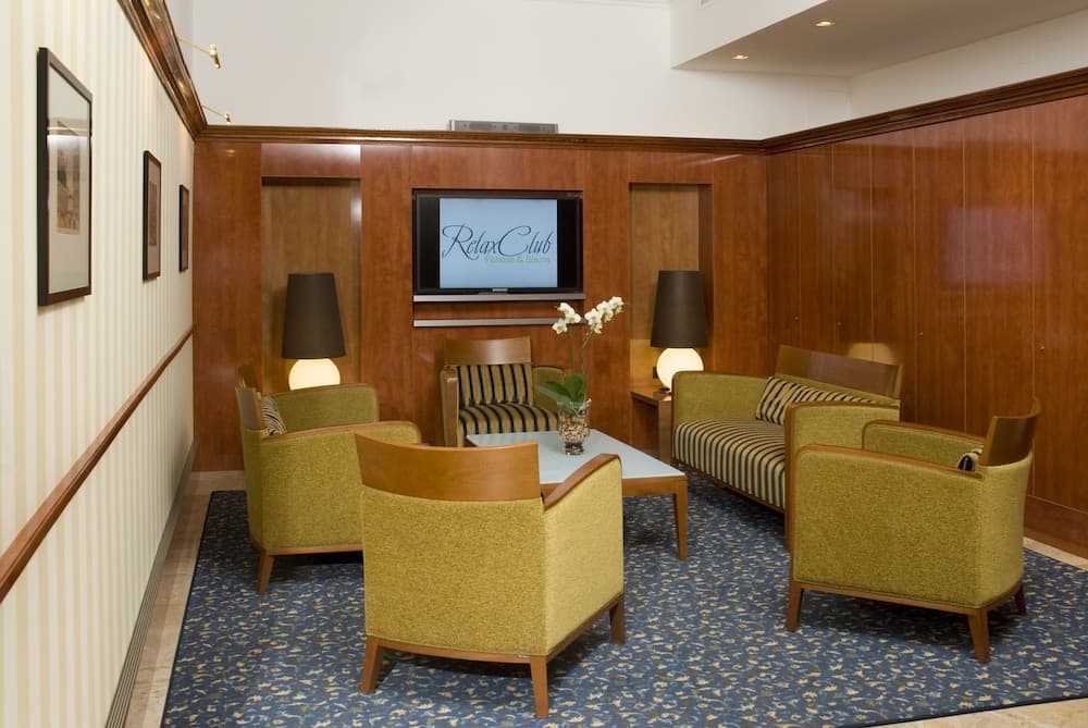 Lobi dinlenme salonu