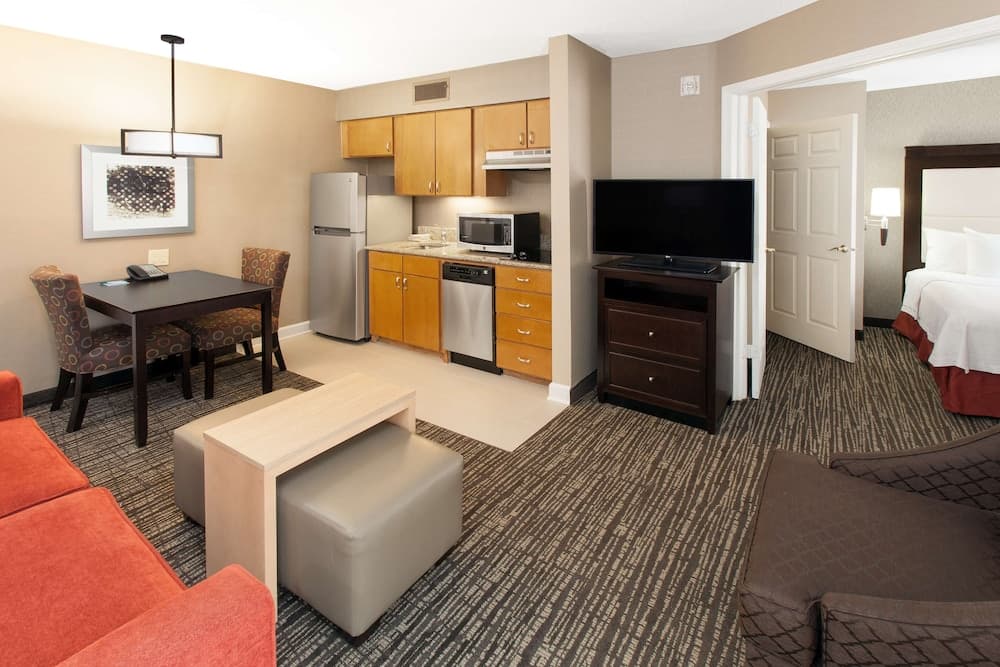 Homewood Suites by Hilton Indianapolis-Keystone Crossing