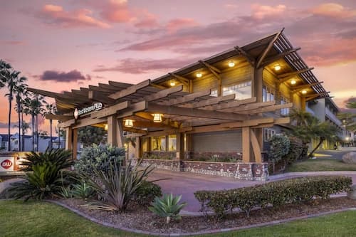 Best Western Plus Beach View Lodge Carlsbad