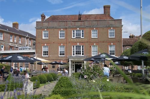 Crown Hotel