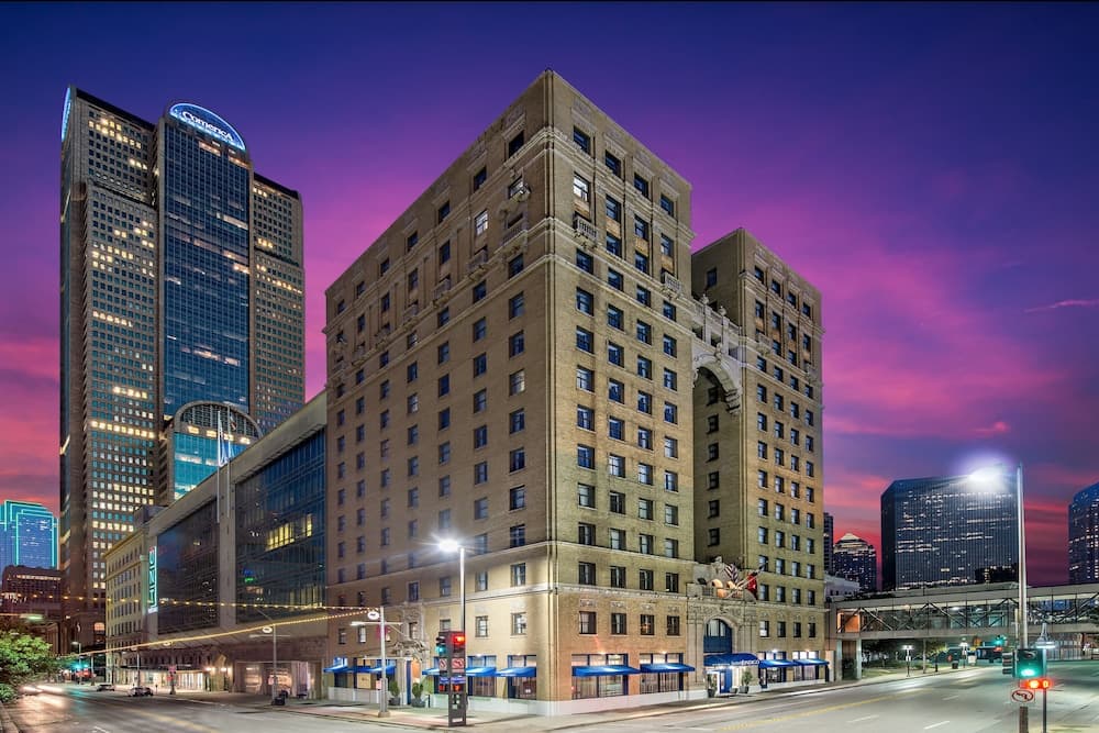 Hotel Indigo Dallas Downtown by IHG