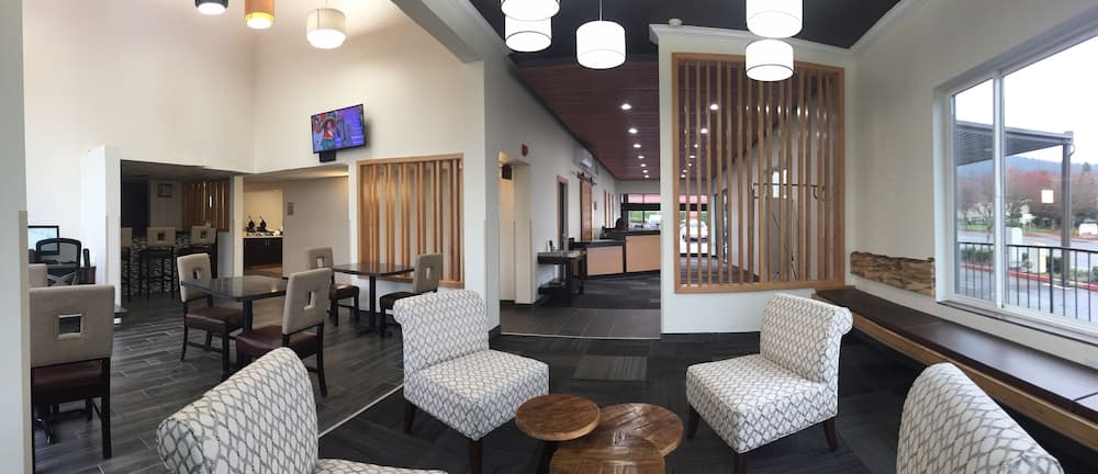 Quality Inn & Suites Clackamas – Portland