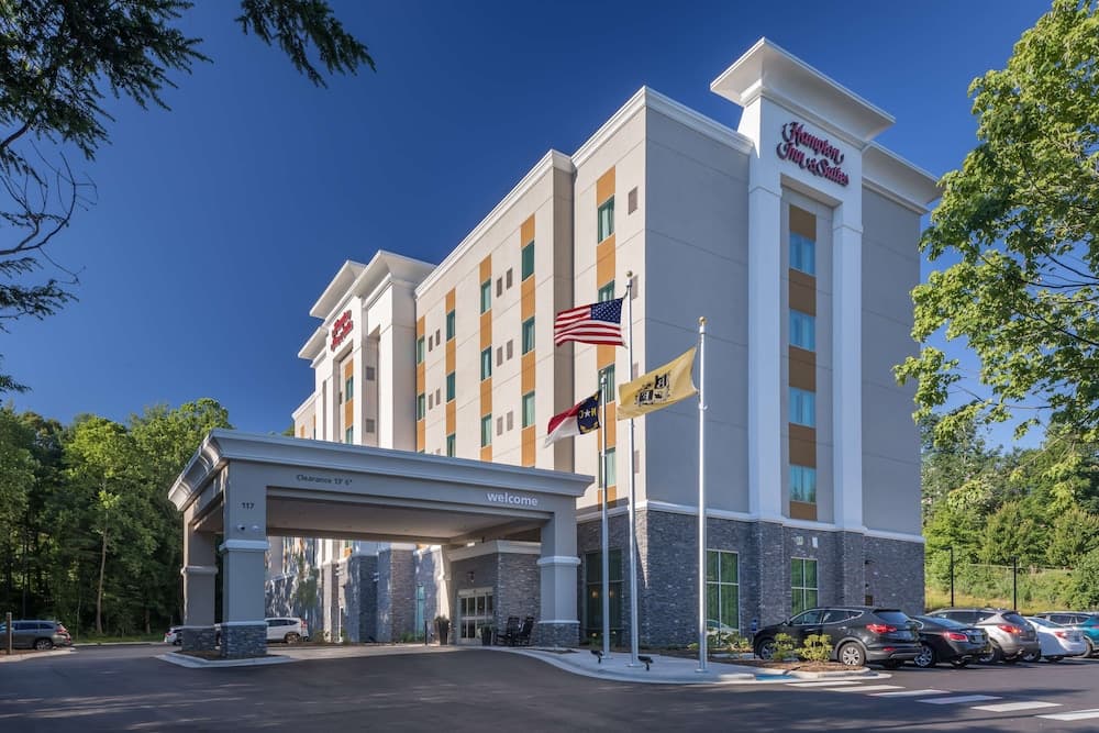 Hampton Inn & Suites Asheville Biltmore Village