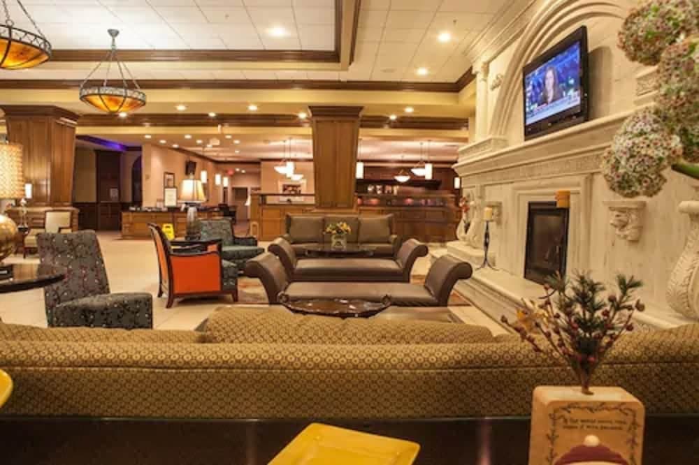 Decatur Conference Center & Hotel