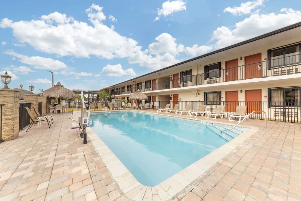 Quality Inn Florida City - Gateway to the Keys