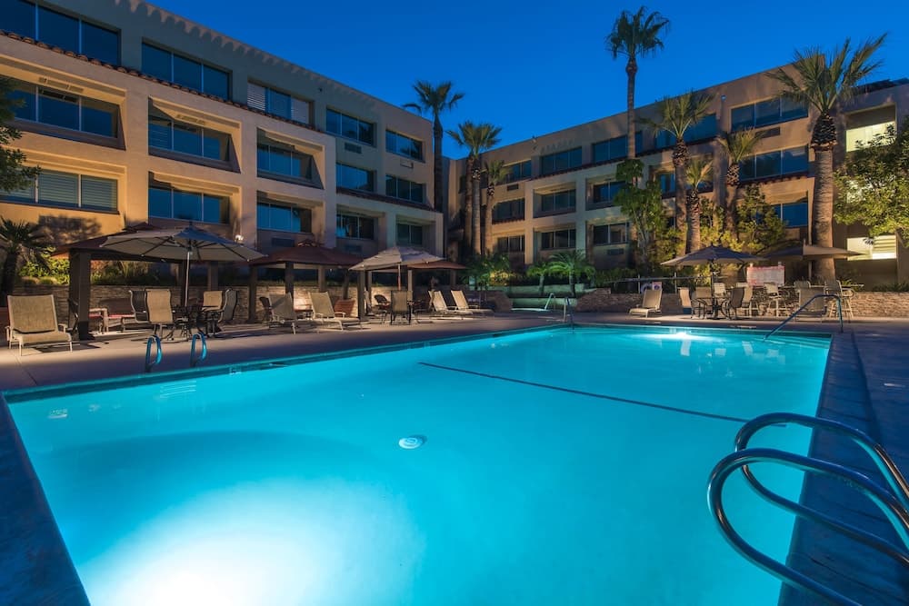 Grand Vista Hotel