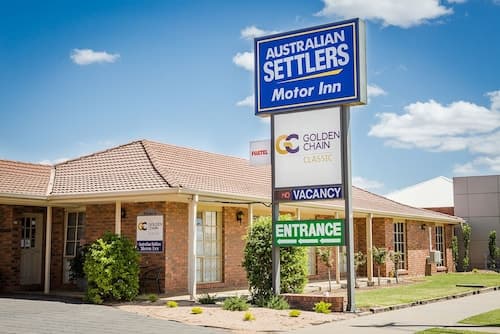 Australian Settlers Motor Inn