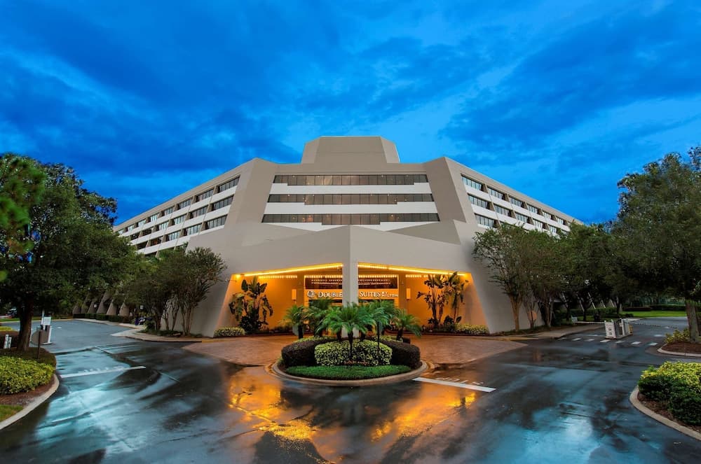 DoubleTree Suites by Hilton Orlando - Disney Springs® Area