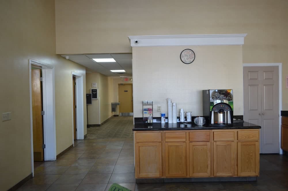 Studio Suites Extended Stay Chattanooga TN