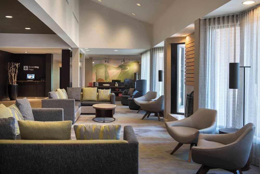 Courtyard by Marriott Boston Norwood/Canton