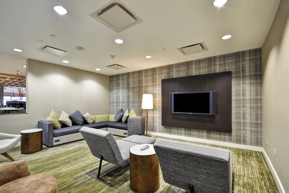 Lobi dinlenme salonu