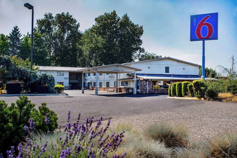 Motel 6 Gresham, OR - Portland