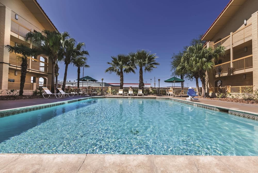 Travelodge by Wyndham Houston Cy-Fair