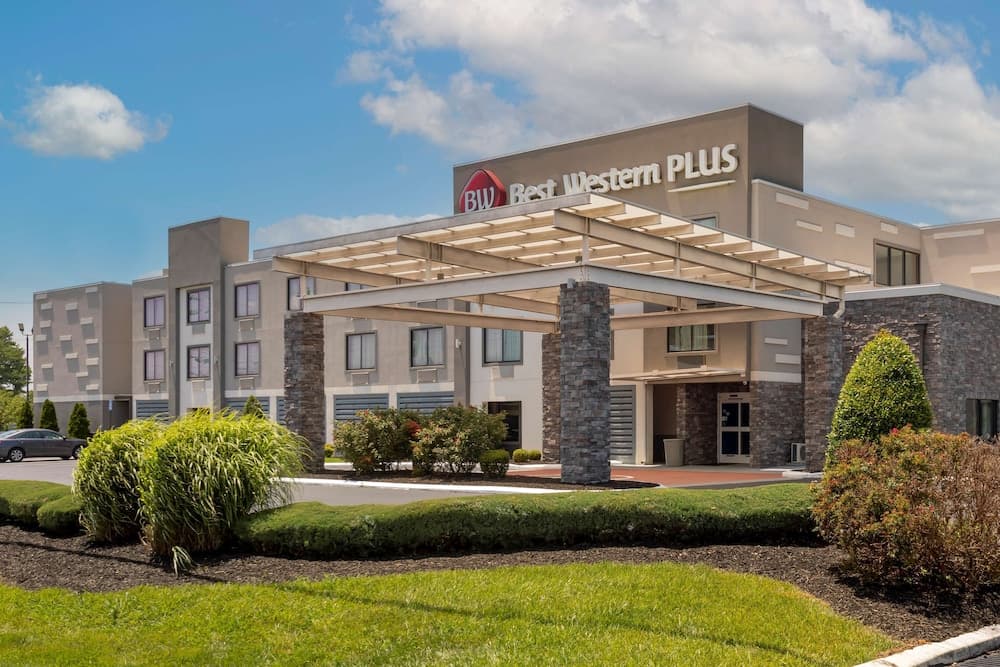 Best Western Plus Bowling Green