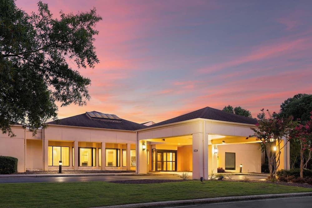 Courtyard by Marriott Birmingham Hoover