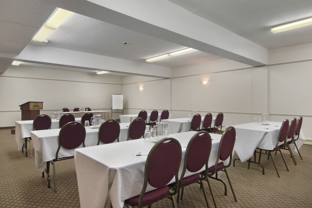 Toplantı salonu/imkânları