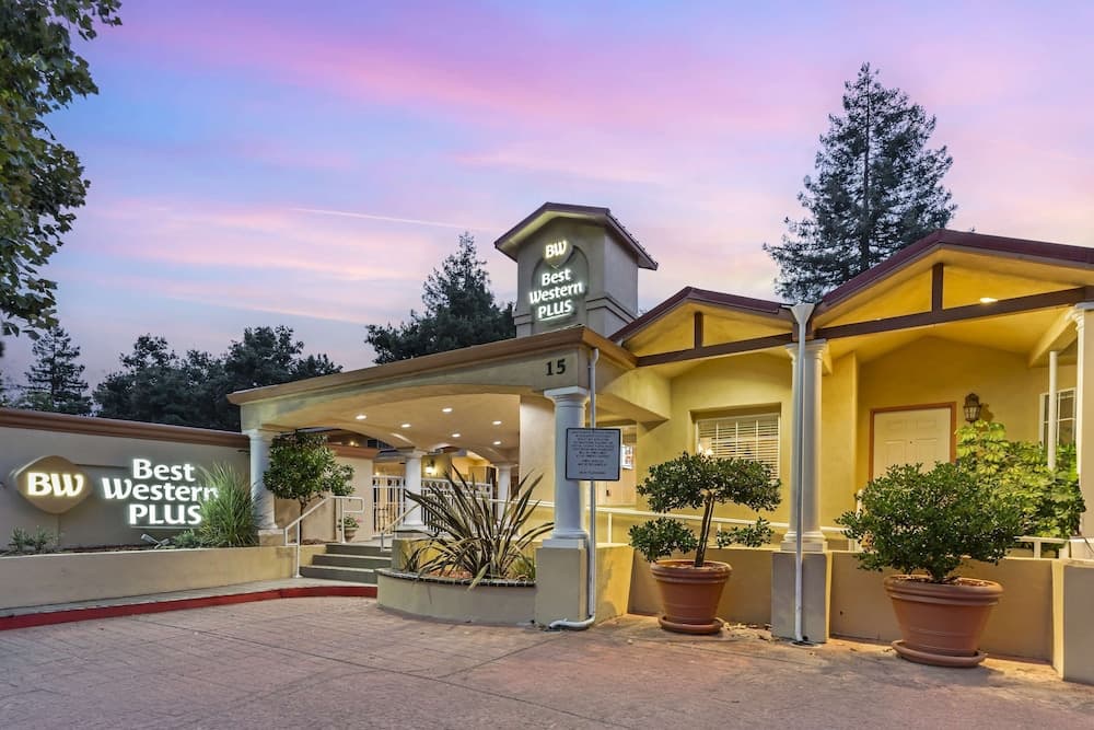 Best Western Plus Riviera