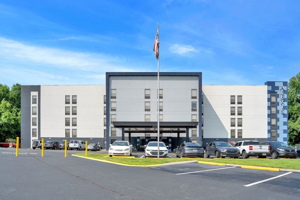 The Alexis Inn & Suites - Nashville Airport