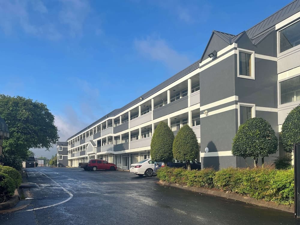 Motel 6 Charlotte, NC – Airport South