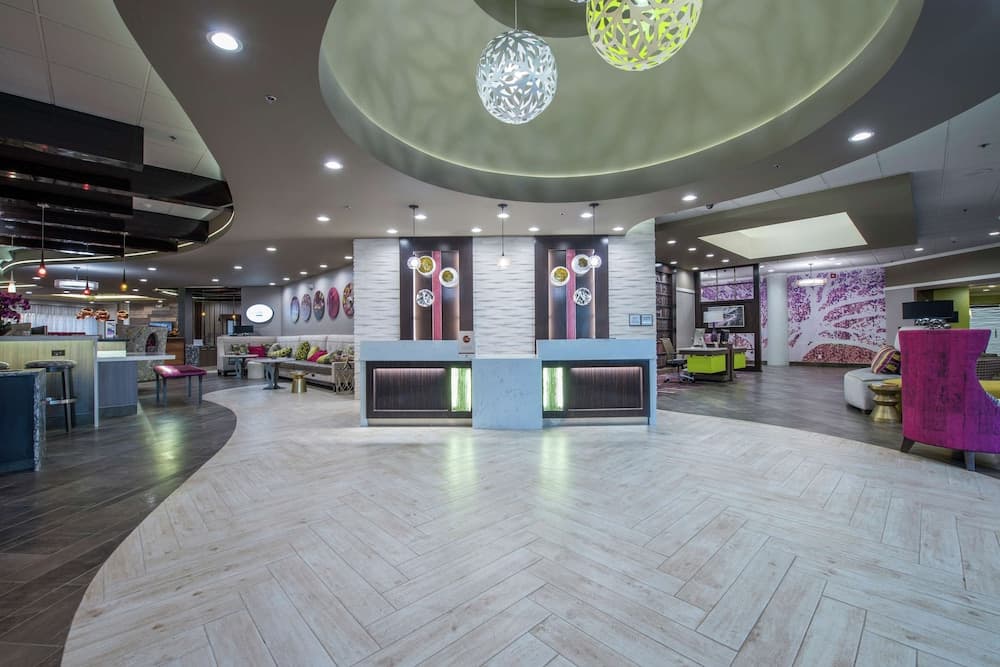 DoubleTree by Hilton Winston Salem - University