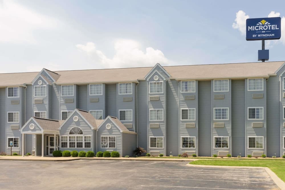 Microtel Inn by Wyndham Bowling Green