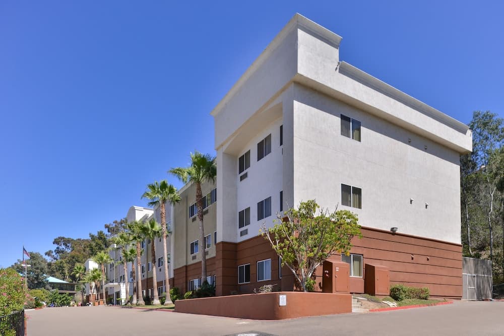 Candlewood Suites San Diego by IHG