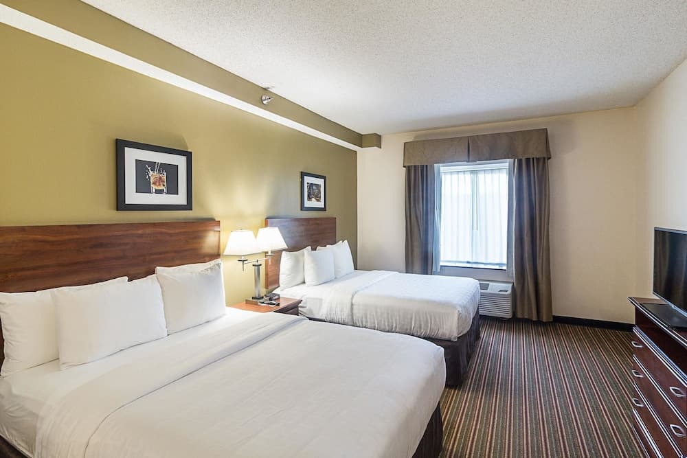 Quality Inn & Suites West Chase