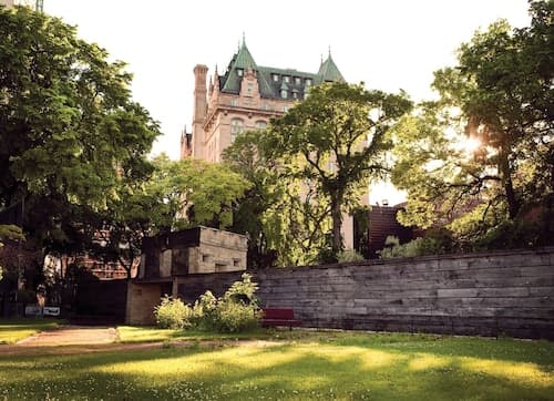 The Fort Garry Hotel, Spa and Conference Centre, an Ascend Collection Hotel