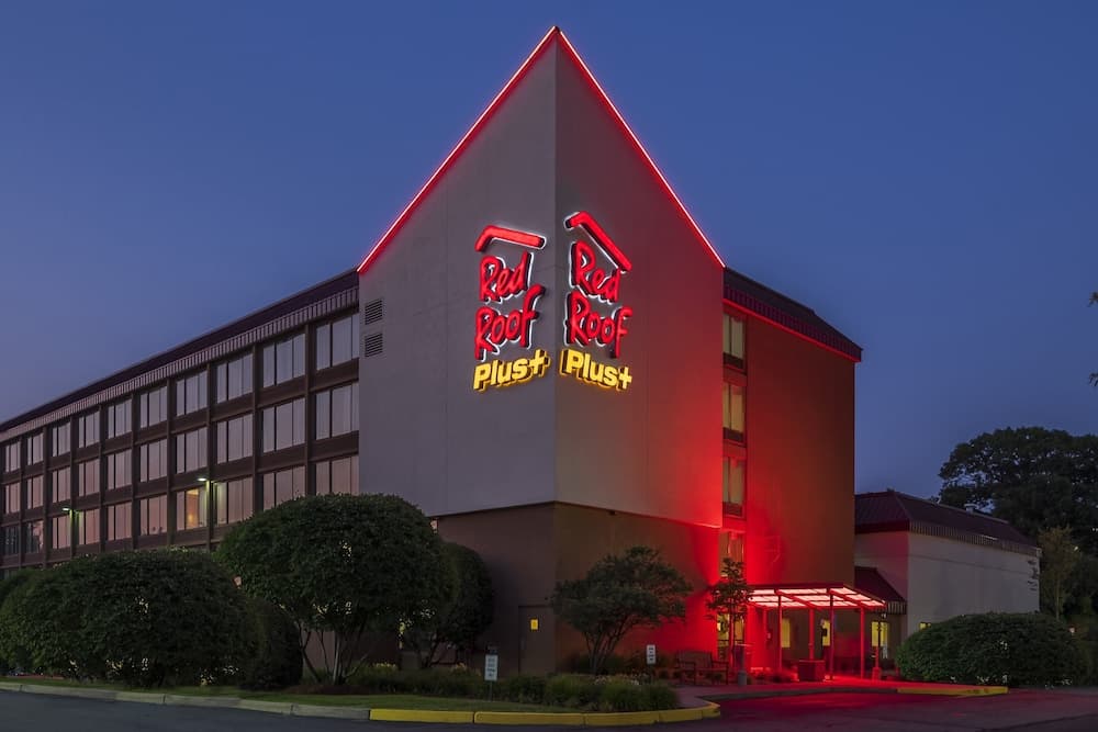 Red Roof Inn PLUS+ Boston - Woburn/ Burlington