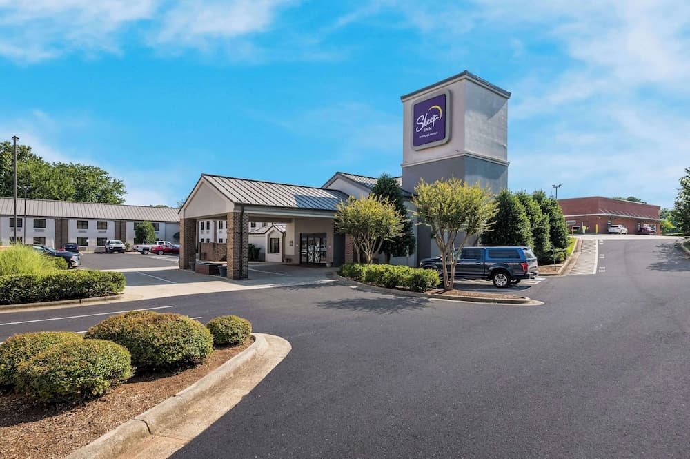Sleep Inn Kernersville I-40