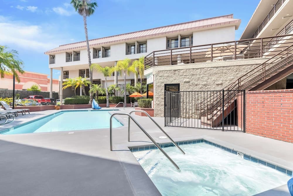 Best Western Plus Irvine Spectrum Hotel