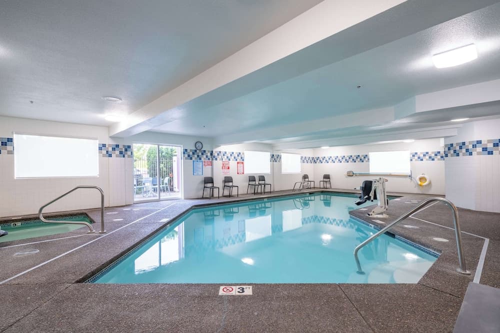 Best Western Lake Oswego/Portland Hotel & Suites