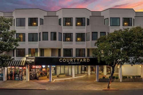 Courtyard by Marriott San Francisco Fisherman's Wharf
