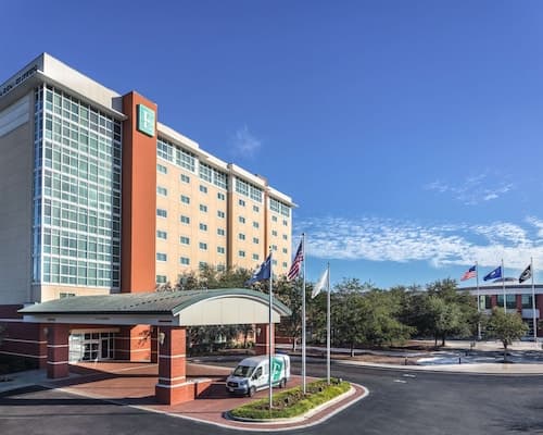 Embassy Suites by Hilton Charleston Airport Convention Ctr